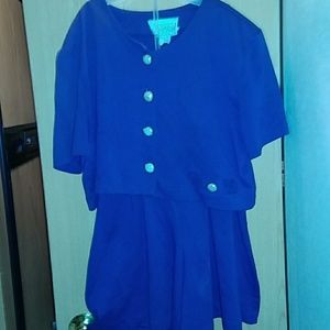 2 piece dress set with short like skirt bottom